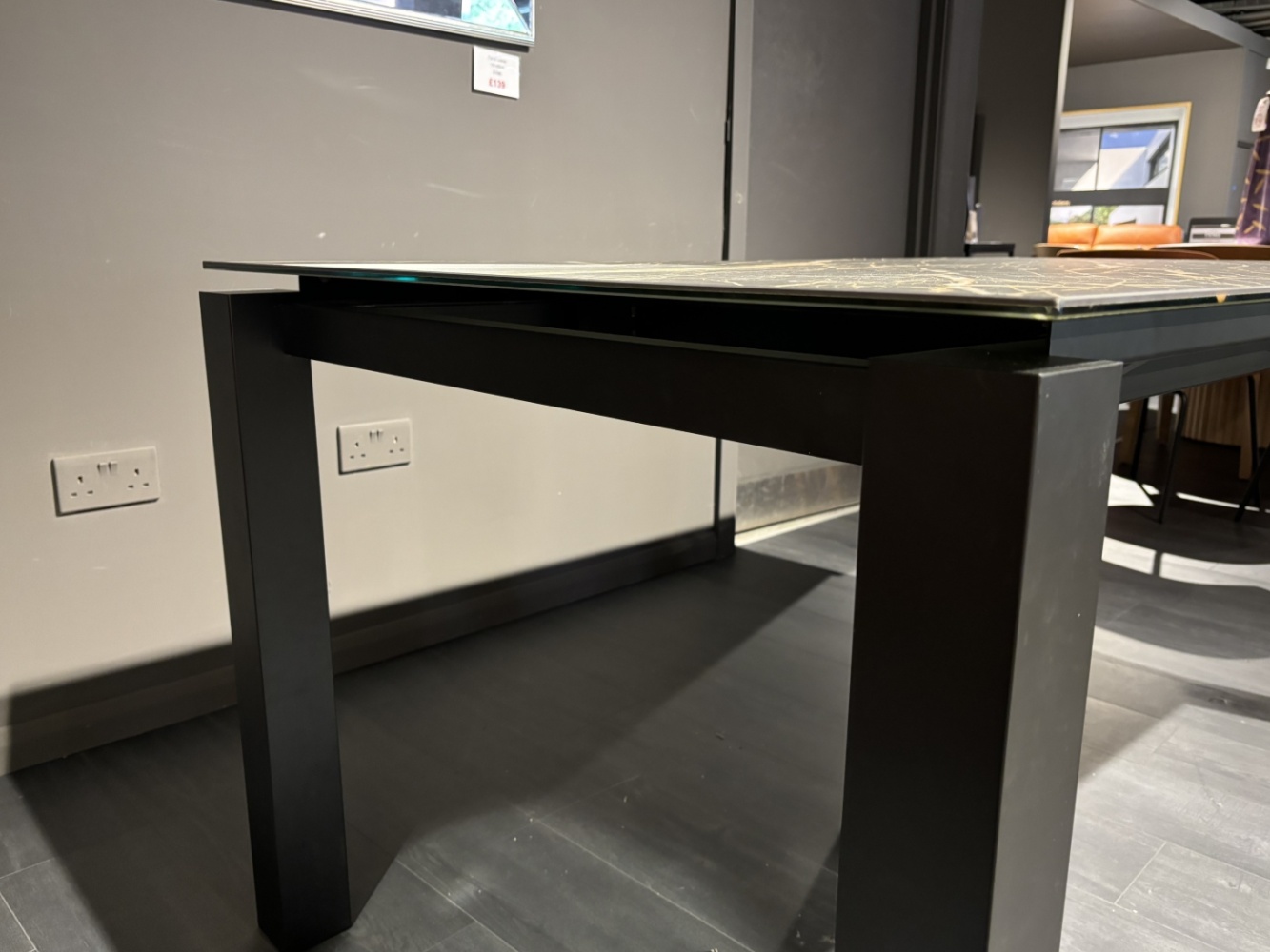 Sydney Extendable Dining Table Ex-Display